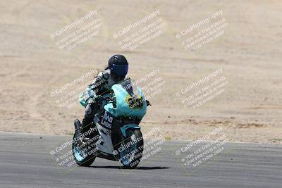 media/Apr-20-2025-CVMA (Sun) [[39090e8767]]/Race 11-500-350 Supersport (Holeshot)/